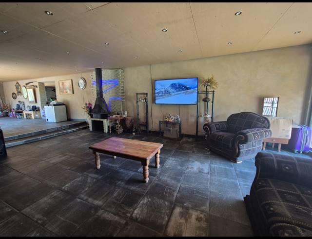 4 BEDROOM HOUSE FOR SALE IN SONLAND PARK